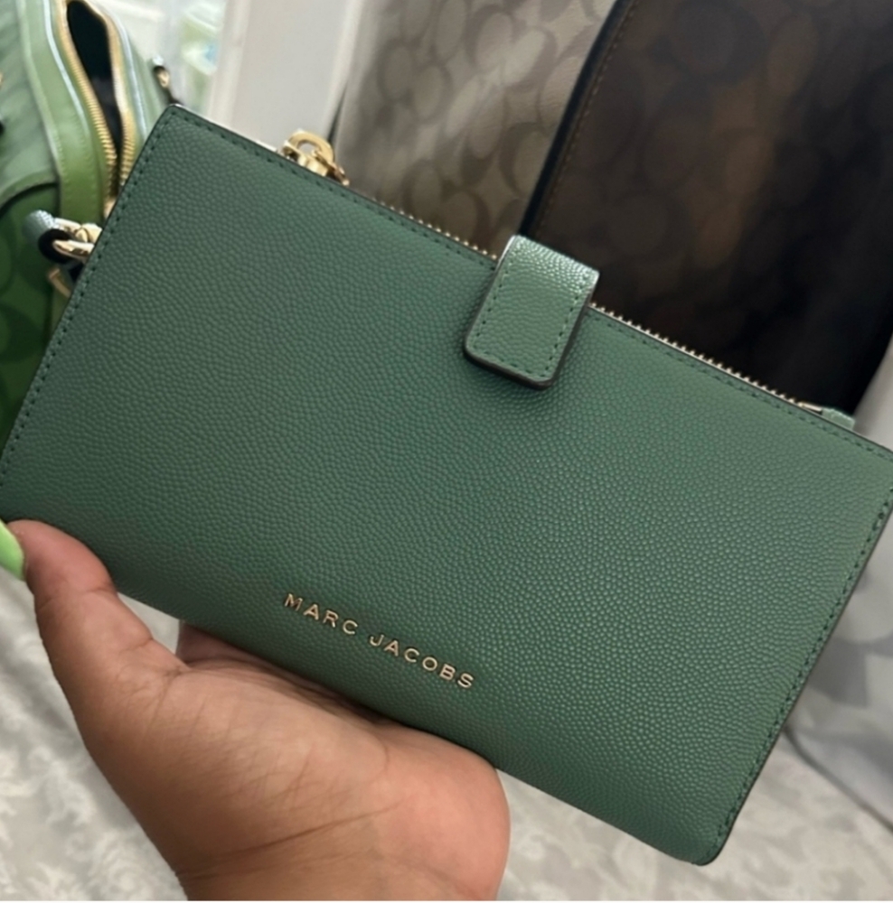 Marc Jacobs DAILY BRB PHONE WRISTLET S107M06RE22 Dark Ivy